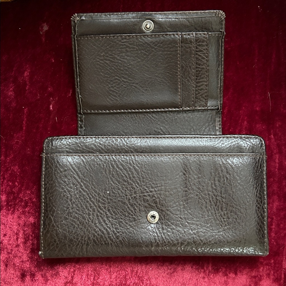 Matt & Nat Dark Brown Leather Wallet - Picture 2 of 5